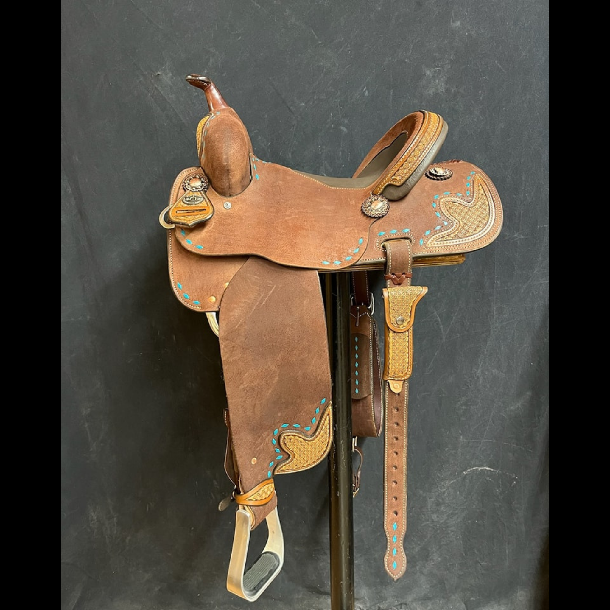 2023 NFR | Saddle #4 ($4195; $500 deposit)