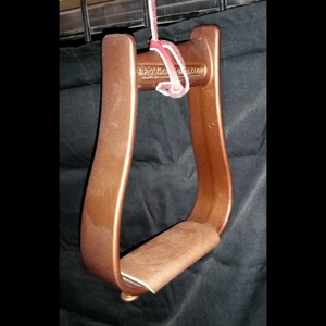 Sue Smith Barrel Stirrups