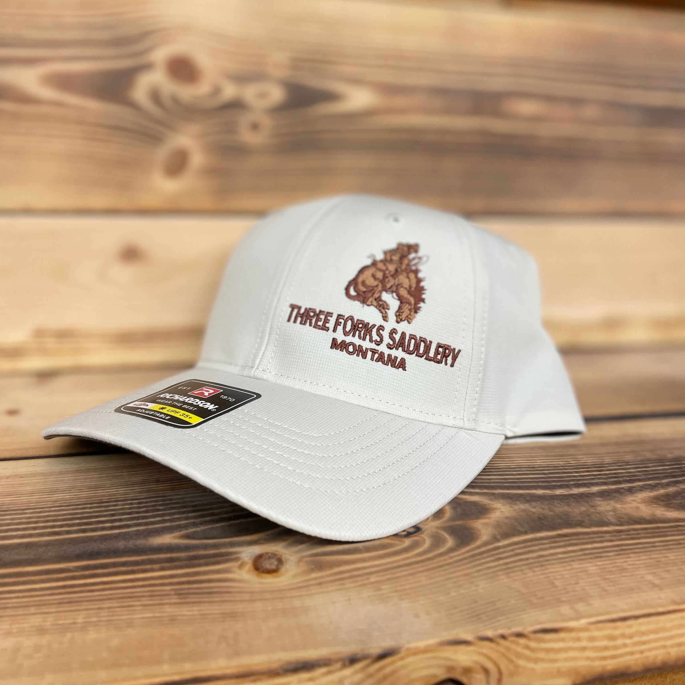 3 Forks Saddlery Richardson 112 Trucker Cap (Cream)