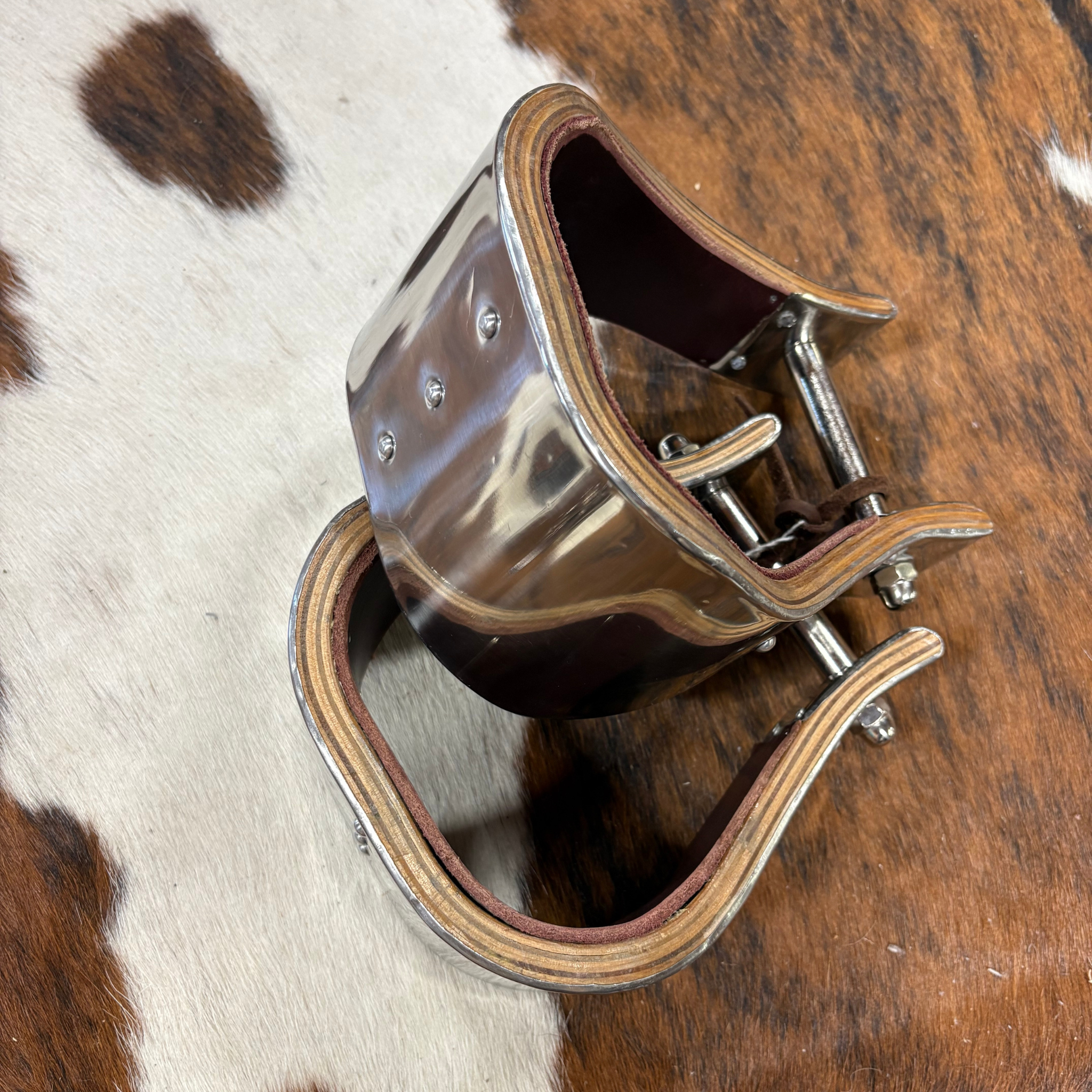 Latigo Lined Stainless Steel Stirrups - 4"