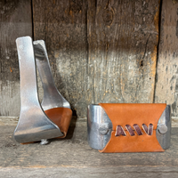 Straight Time Stirrups Barrel W/ Buttons